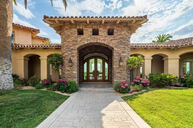 $9,495,000 | 6868 Spyglass Lane, Rancho Santa Fe, CA 92067