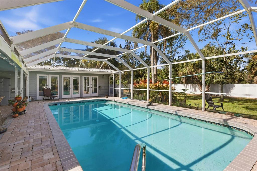 2723 59th Street Sarasota, FL 34243 - Photo 50 of 75