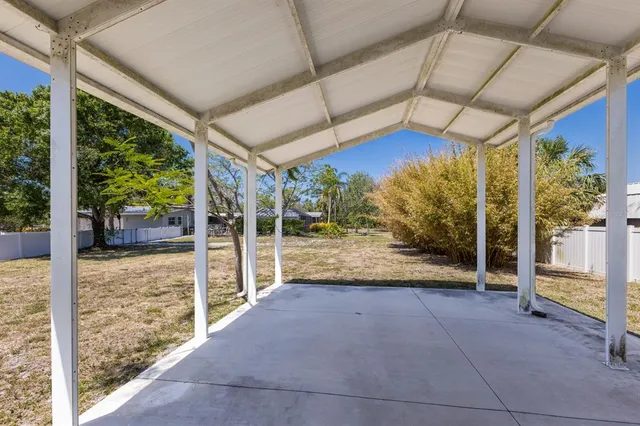 $925,000 | 2723 59th Street, Sarasota, FL 34243