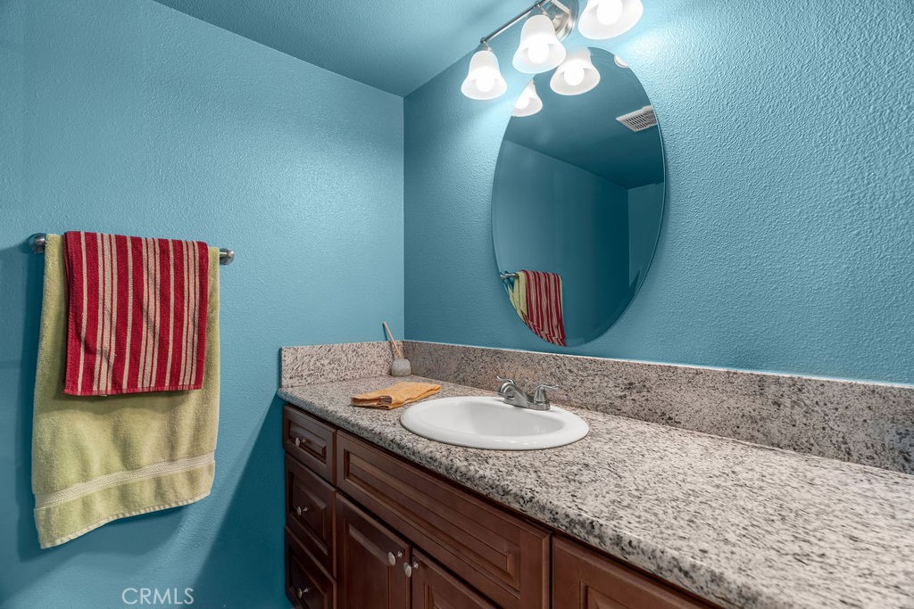 5444 Peacock Lane Riverside, CA 92505 - Photo 37 of 73