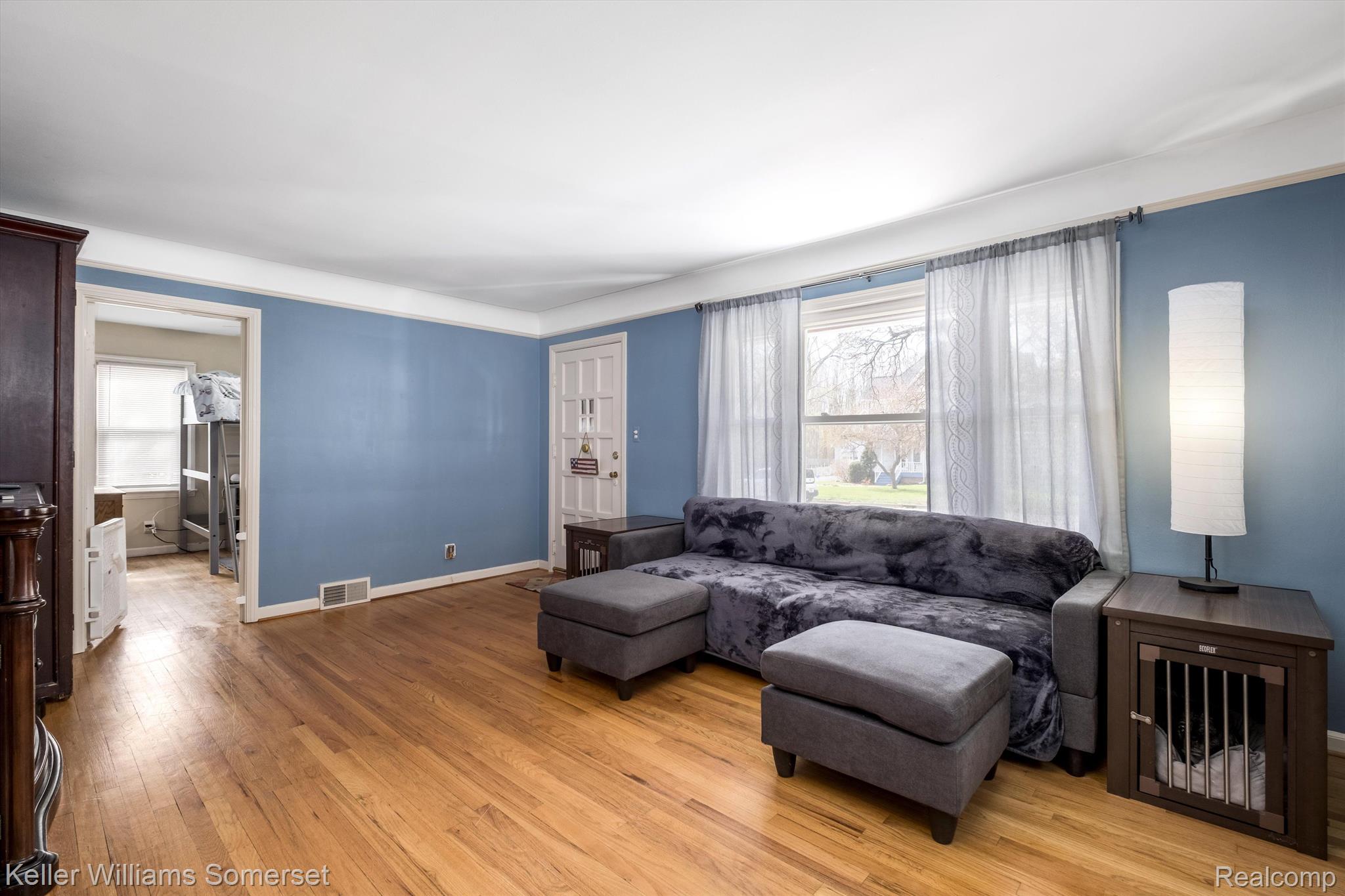 322 Benjamin Street Romeo, MI 48065 - Photo 7 of 20 Gallery Image 7