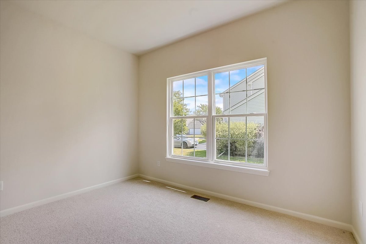 120 Reston Court Sycamore, IL 60178 - Photo 22 of 32
