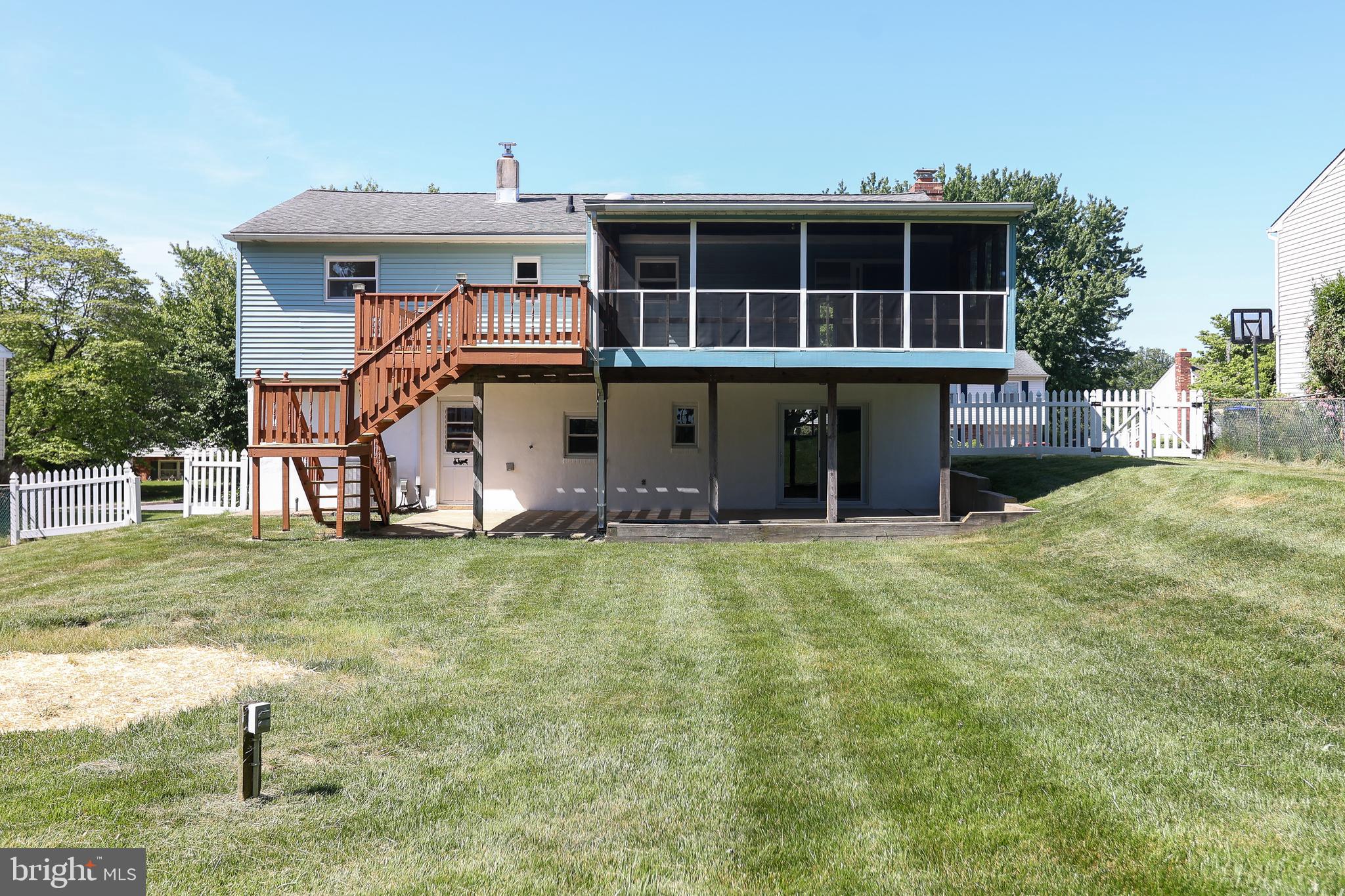 620 Haudie Ann Road Upper Chichester, PA 19061 - Photo 12 of 34