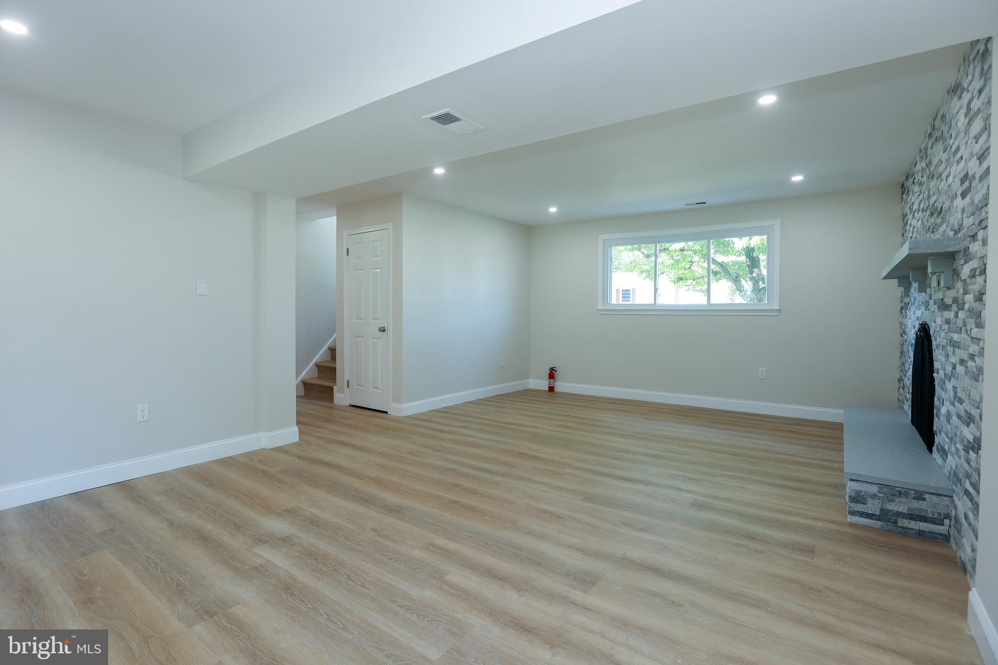 620 Haudie Ann Road Upper Chichester, PA 19061 - Photo 27 of 34