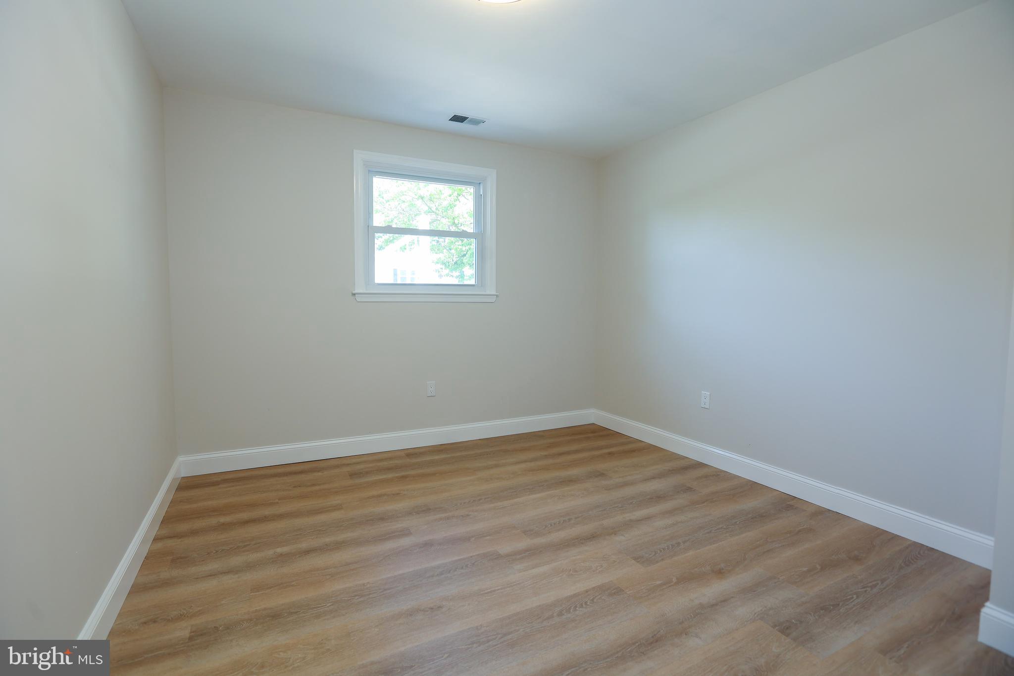 620 Haudie Ann Road Upper Chichester, PA 19061 - Photo 29 of 34
