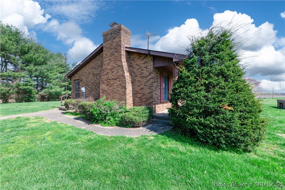 1815 New Washington Bethlehem Road New Washington, IN 47162 - Photo 5 of 25
