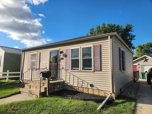 $169,900 | 569 Portage Street, Fond du Lac, WI 54935