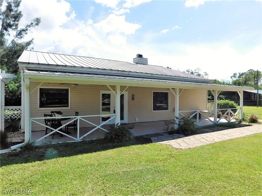 19701 Skipper Road North Fort Myers, FL 33917 - Photo 2 of 35 Gallery Image 2