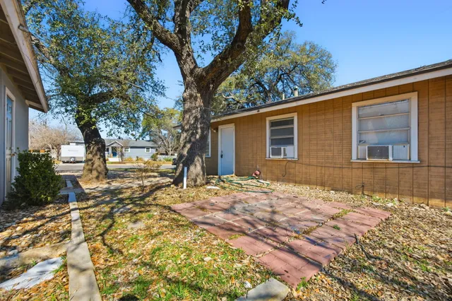 $335,000 | 202 Forest Street, Georgetown, TX 78626