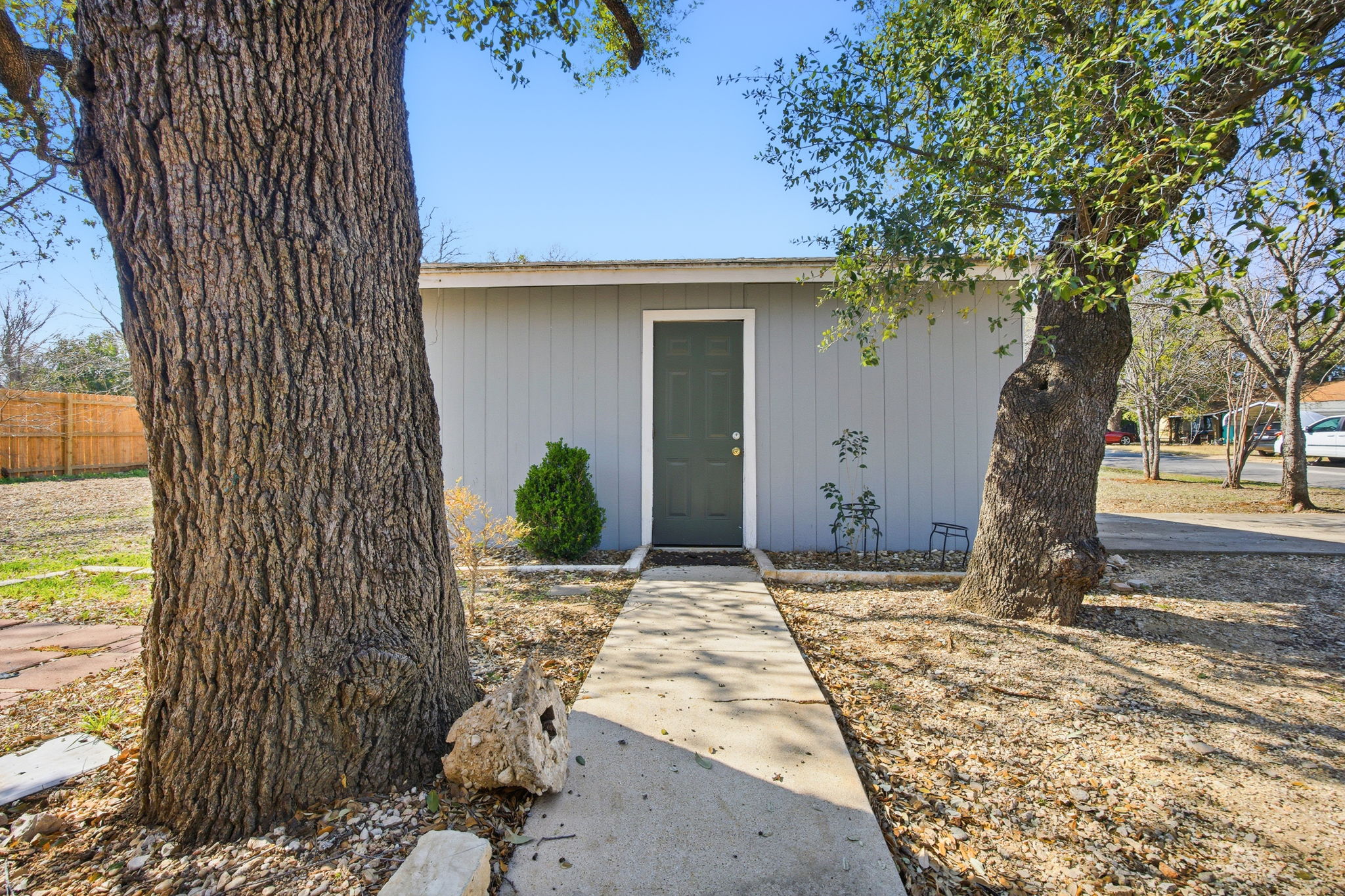 202 Forest Street Georgetown, TX 78626 - Photo 27 of 36