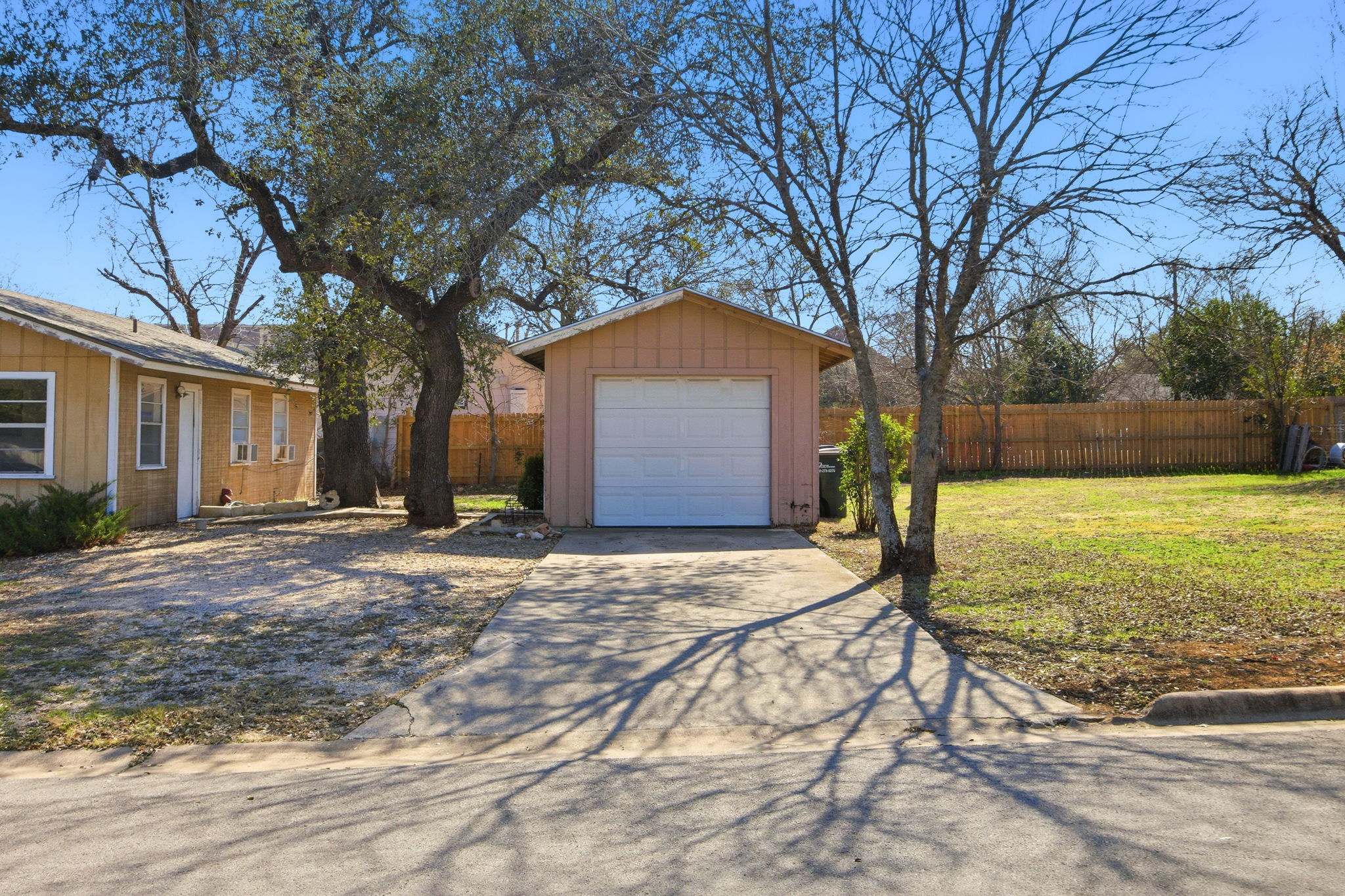 202 Forest Street Georgetown, TX 78626 - Photo 33 of 36