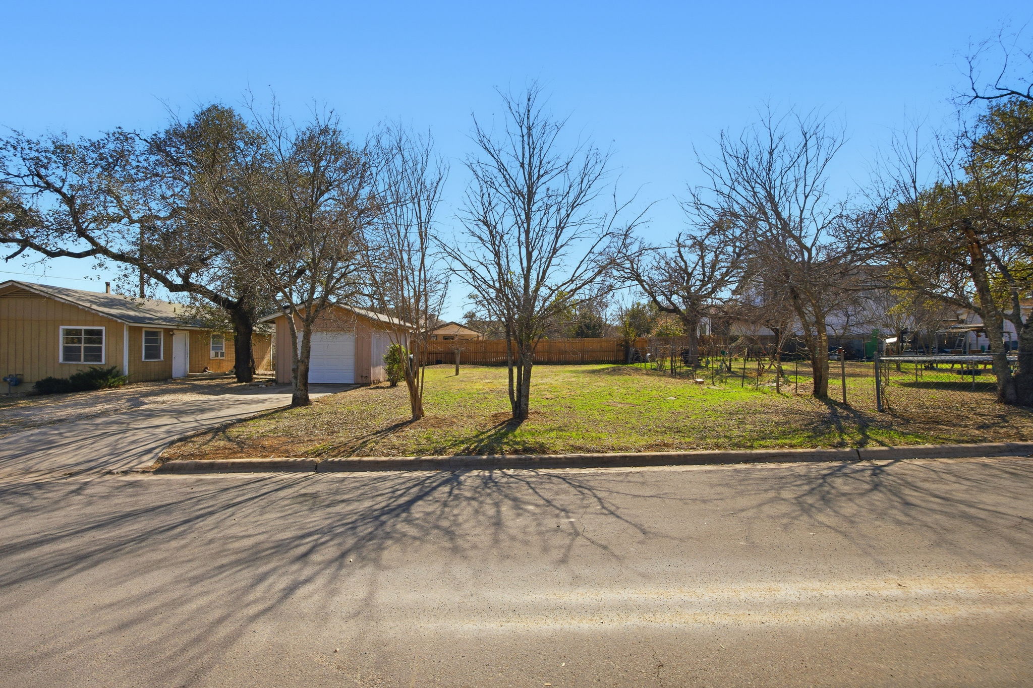 202 Forest Street Georgetown, TX 78626 - Photo 34 of 36