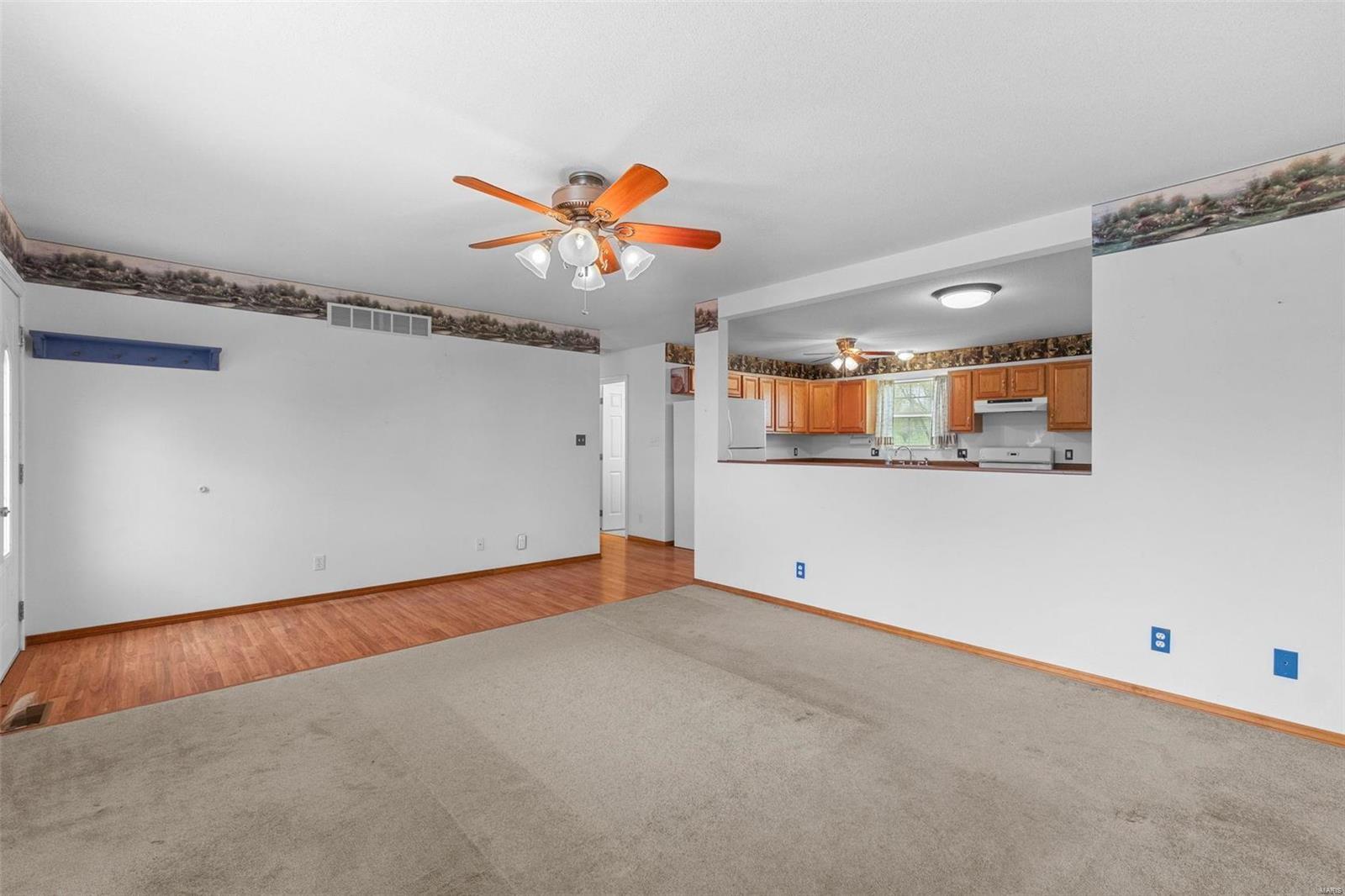 2414 Motel Road Highland, IL 62249 - Photo 8 of 33