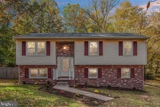 $2,975 | 1013 Eastern View Drive, Fredericksburg, VA 22405