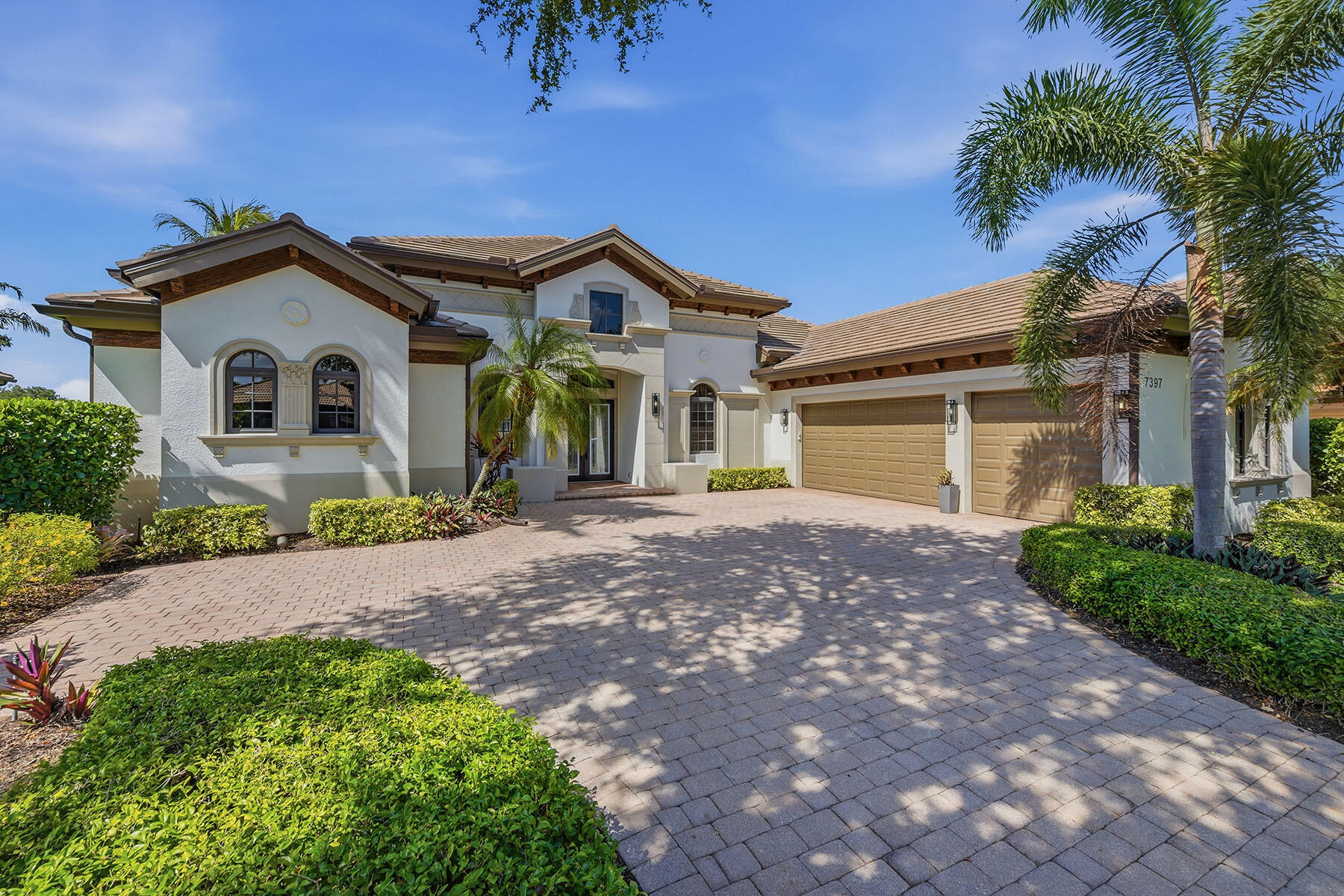 7397 Byrons Way Naples, FL 34113 - Photo 33 of 49 226021005pp