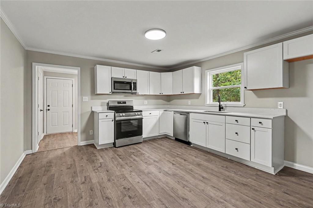 2908 Little Brook Road Seagrove, NC 27341 - Photo 10 of 28