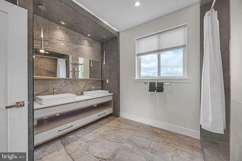 $449,500 | 1752 North Bailey Street, Philadelphia, PA 19121