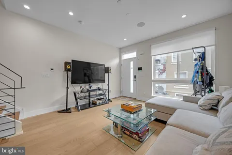 $449,500 | 1752 North Bailey Street, Philadelphia, PA 19121