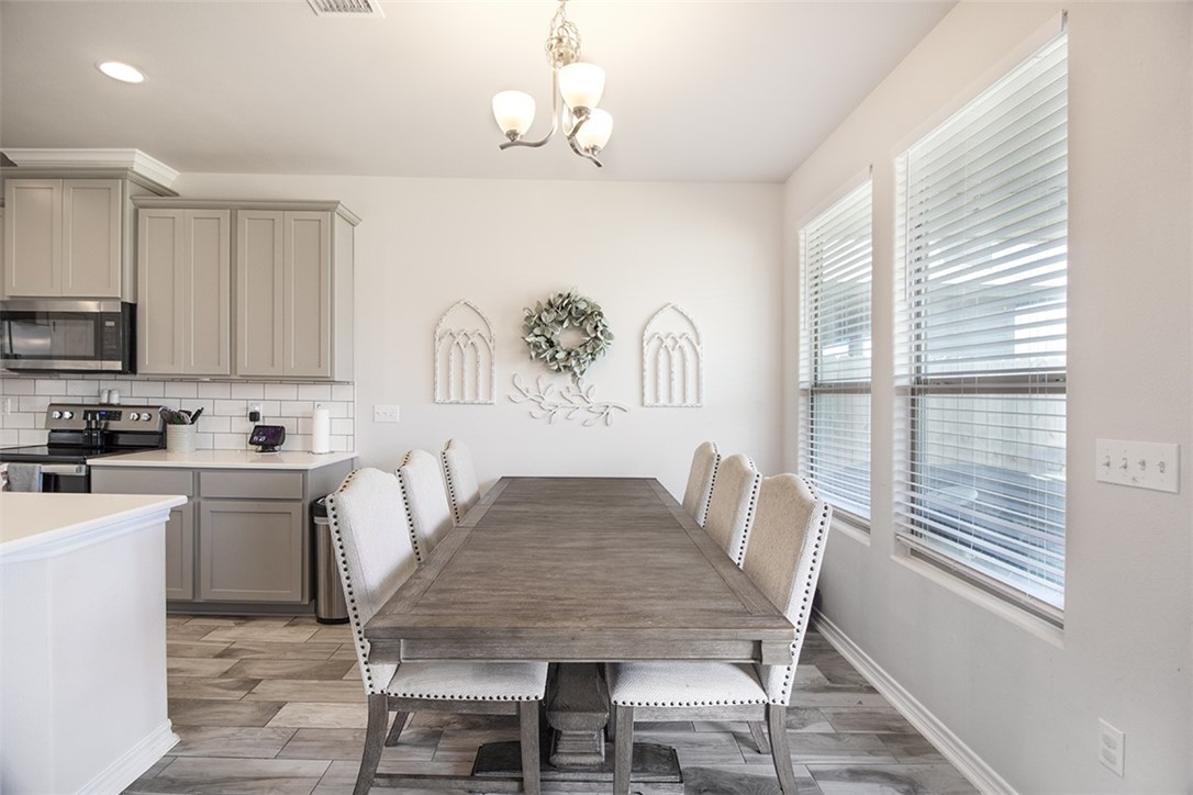 1012 Ocean Breeze Portland, TX 78374 - Photo 14 of 31