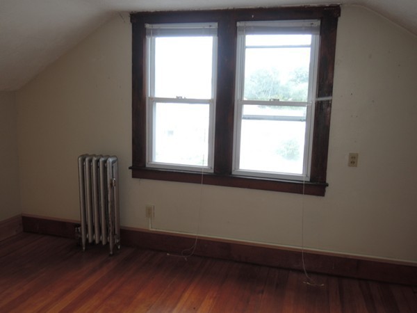 58 Lorimer Street Springfield, MA 01151 - Photo 20 of 26 Gallery Image 20