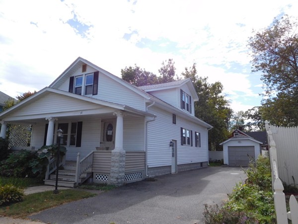 58 Lorimer Street Springfield, MA 01151 - Photo 3 of 26 Gallery Image 3