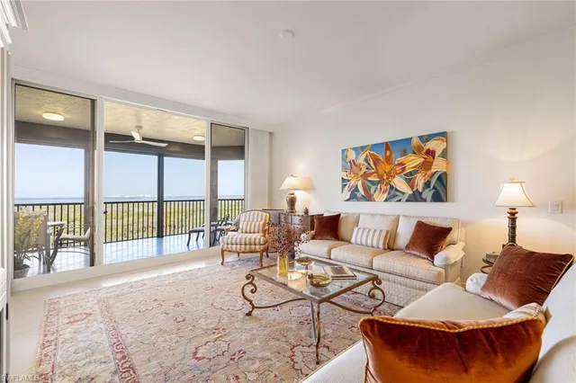 $849,000 | 23650 Via Veneto, Unit 902, Bonita Springs, FL 34134