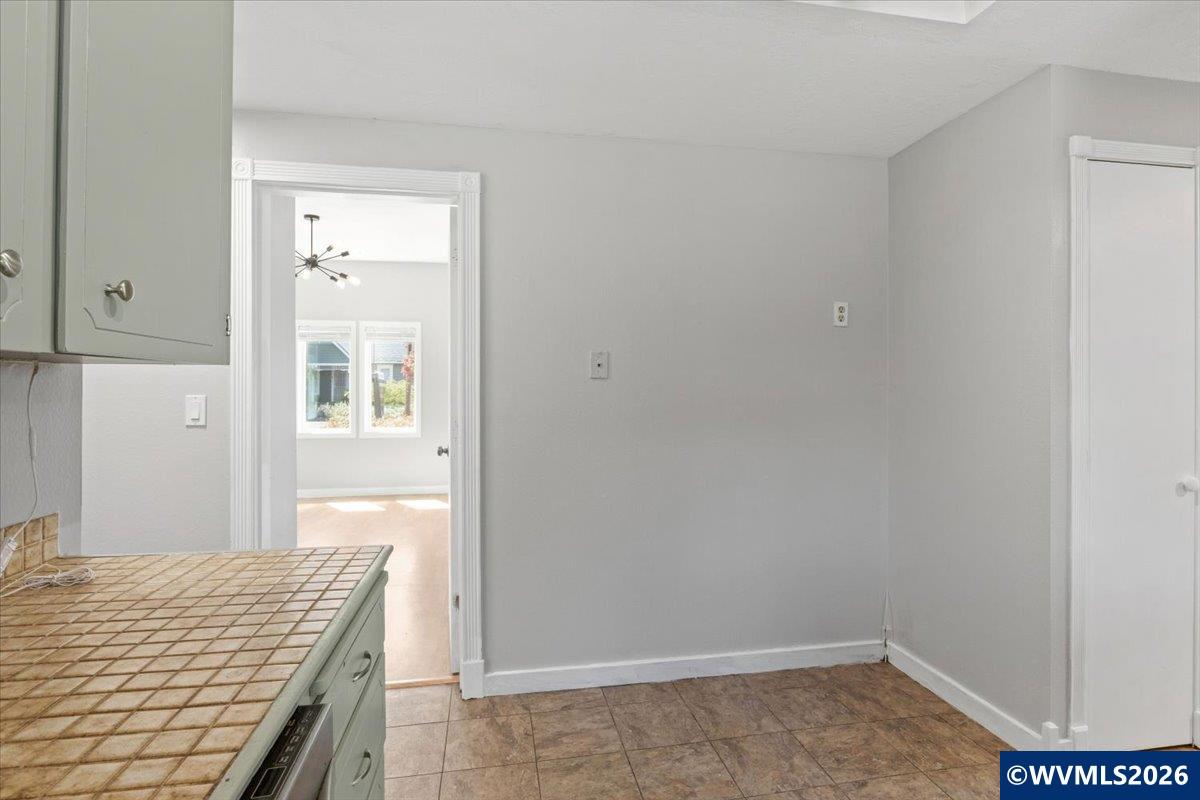 656 Southwest Levens Street Dallas, OR 97338 - Photo 14 of 46