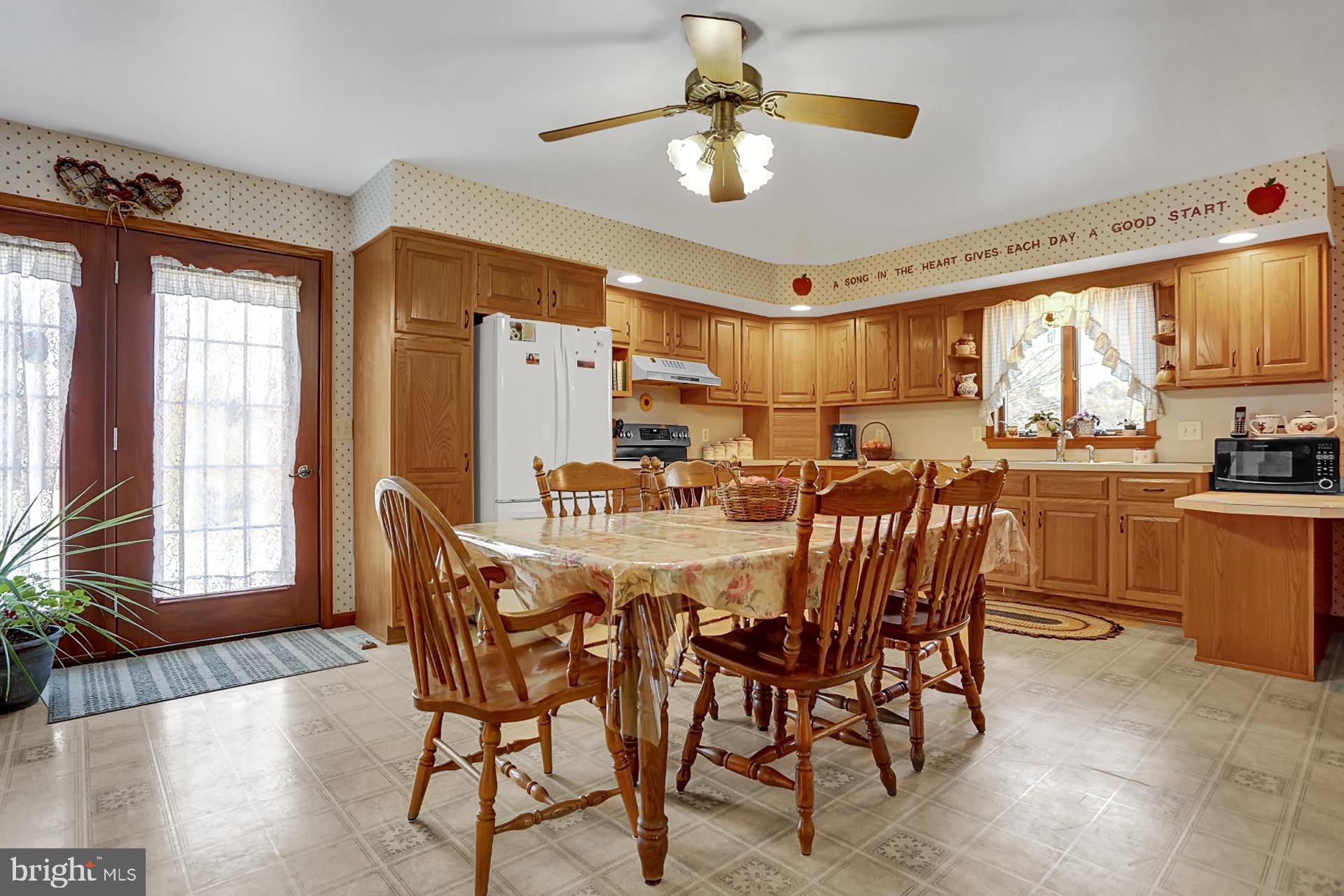 8 Cocalico Road Robesonia, PA 19551 - Photo 11 of 35