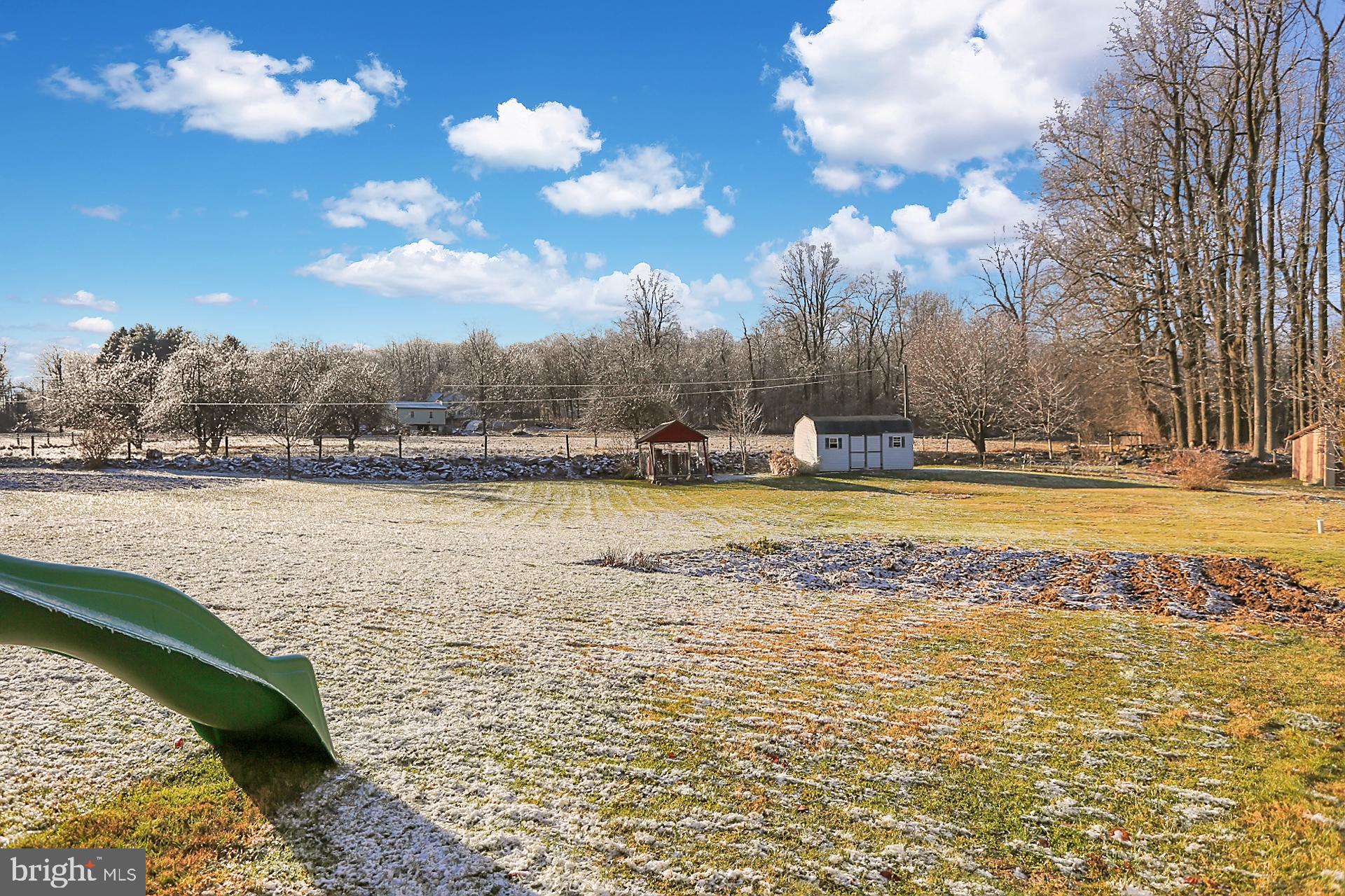 8 Cocalico Road Robesonia, PA 19551 - Photo 3 of 35