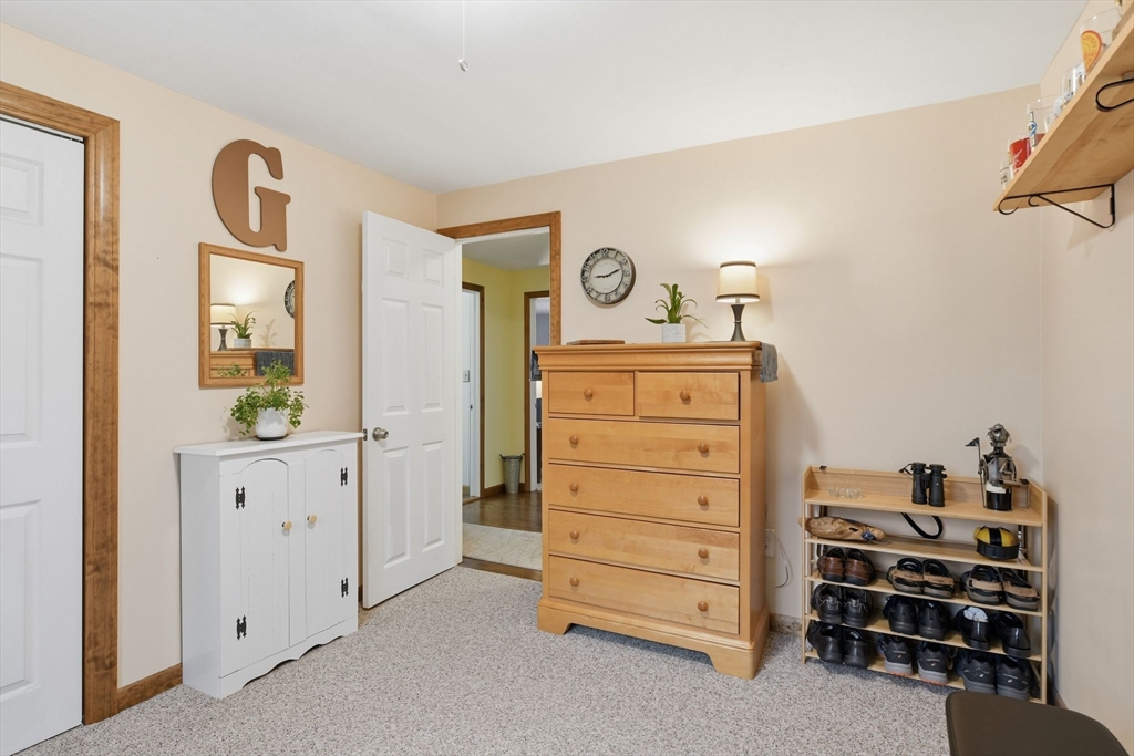 51 Briarcliff Street Springfield, MA 01128 - Photo 20 of 42