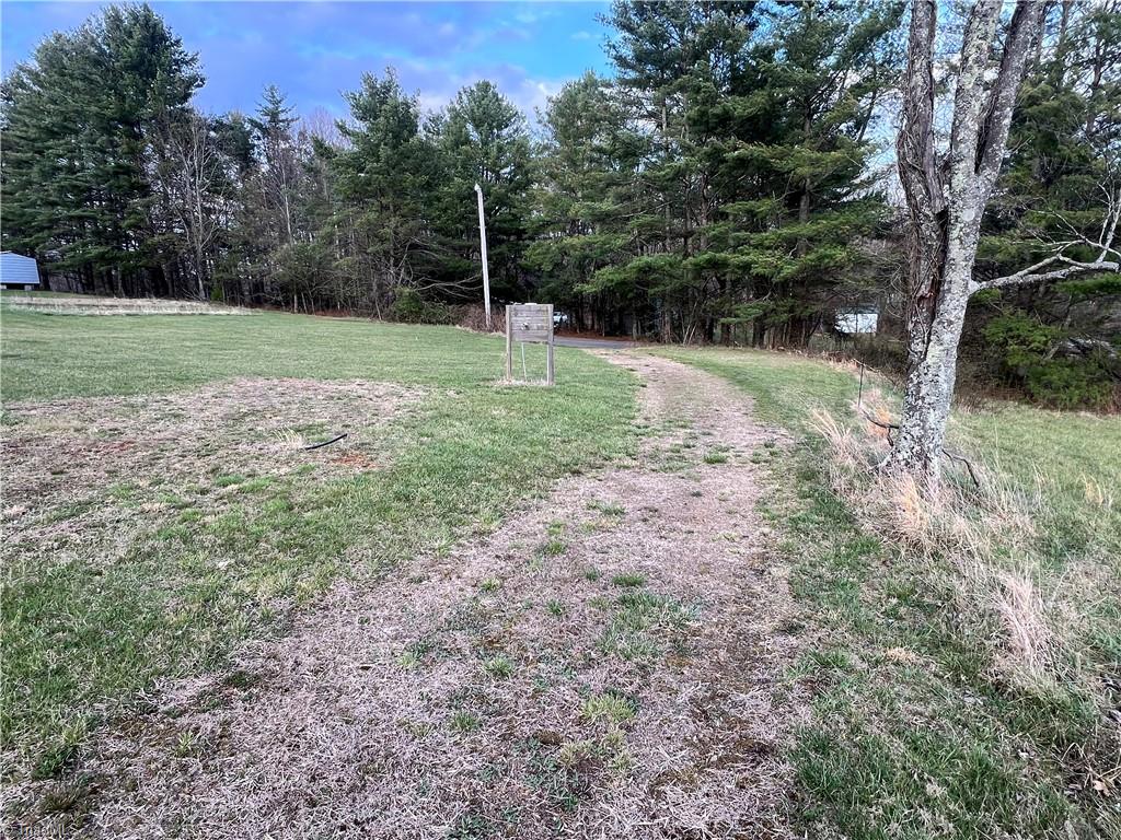 4406 Keno Road Hillsville, VA 24343 - Photo 21 of 27