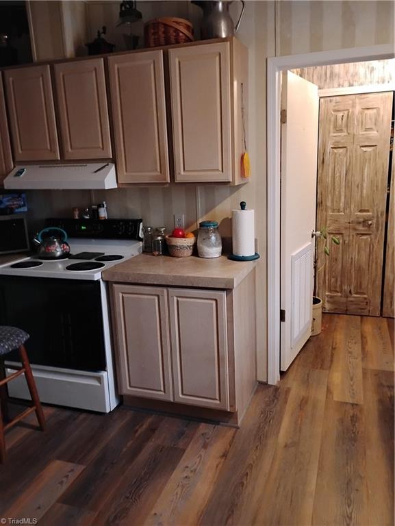 4406 Keno Road Hillsville, VA 24343 - Photo 9 of 27