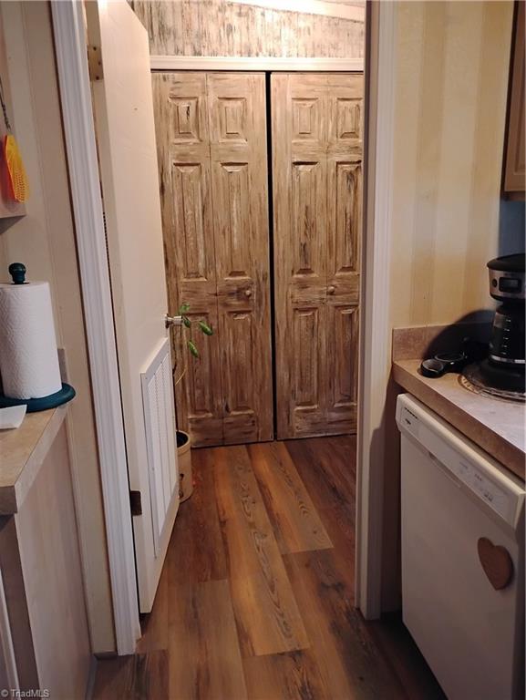 4406 Keno Road Hillsville, VA 24343 - Photo 10 of 27