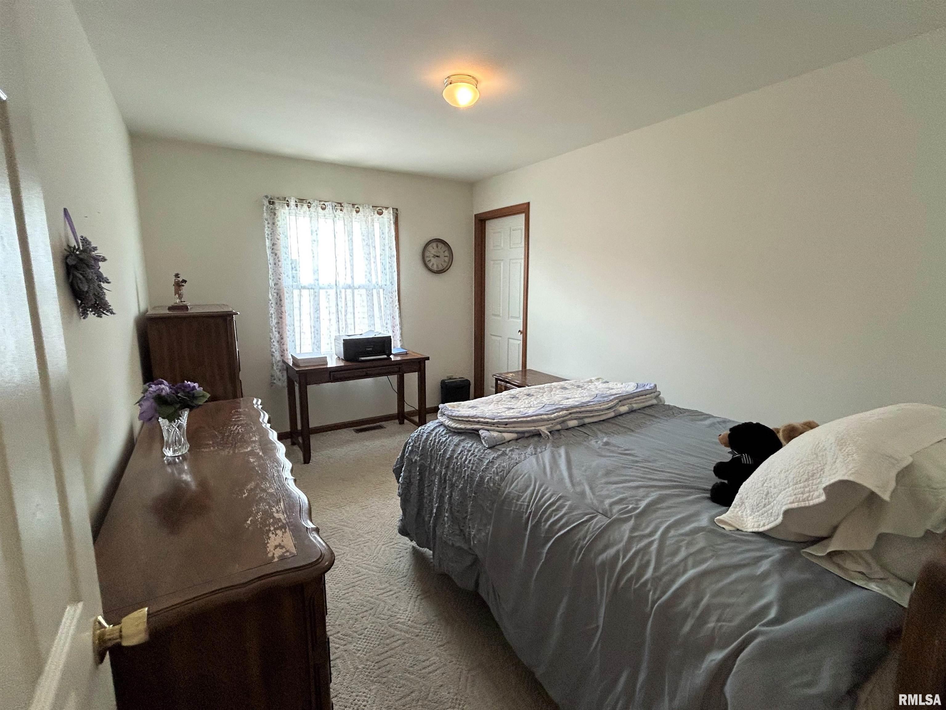 4047 Oakbrook Court Springfield, IL 62711 - Photo 13 of 22