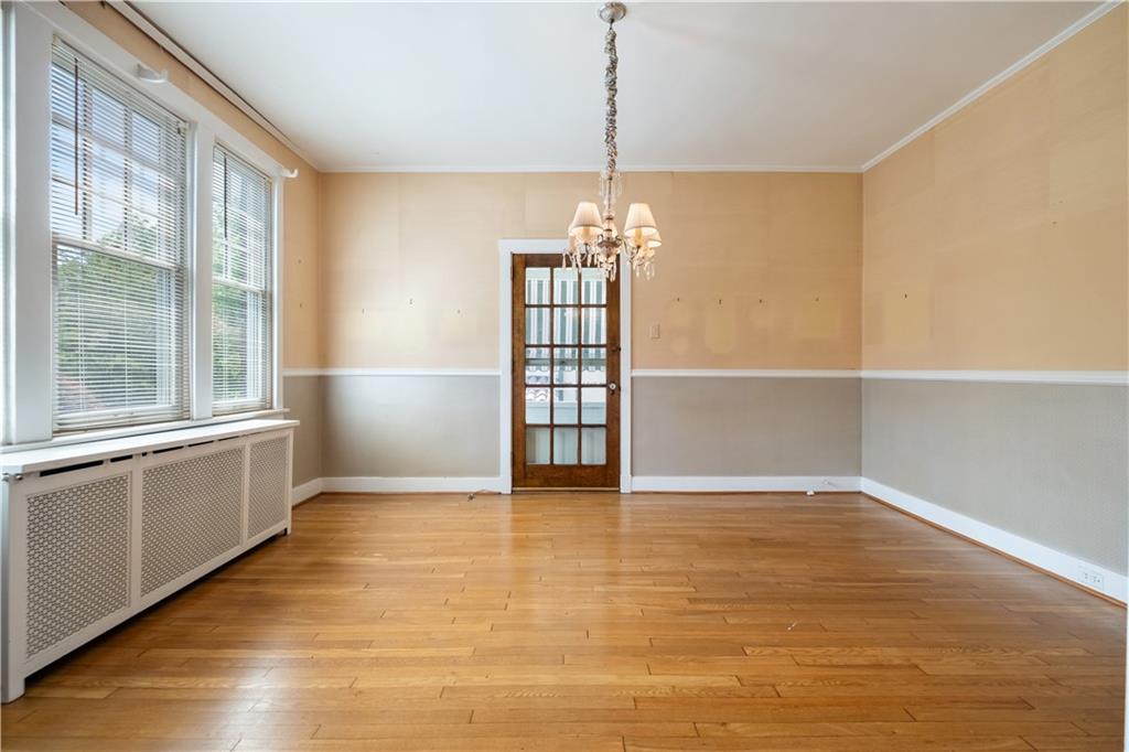 215 Gladstone Road Pittsburgh, PA 15217 - Photo 8 of 34 Gallery Image 8