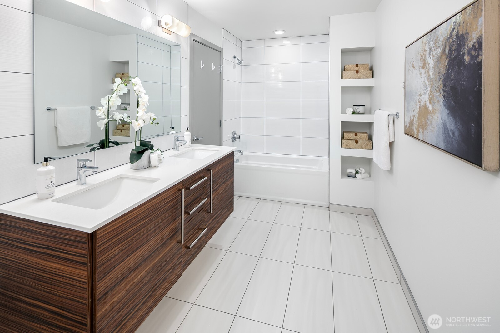 2005 East Denny Way, Unit B Seattle, WA 98122 - Photo 13 of 30