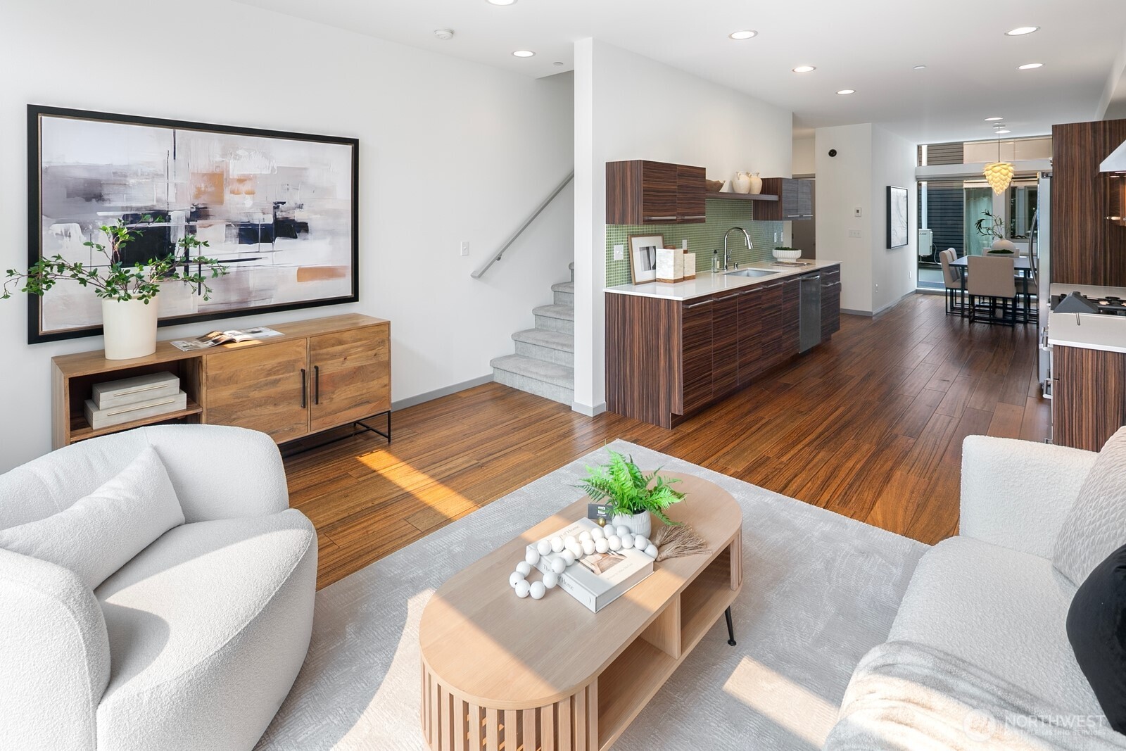 2005 East Denny Way, Unit B Seattle, WA 98122 - Photo 3 of 30