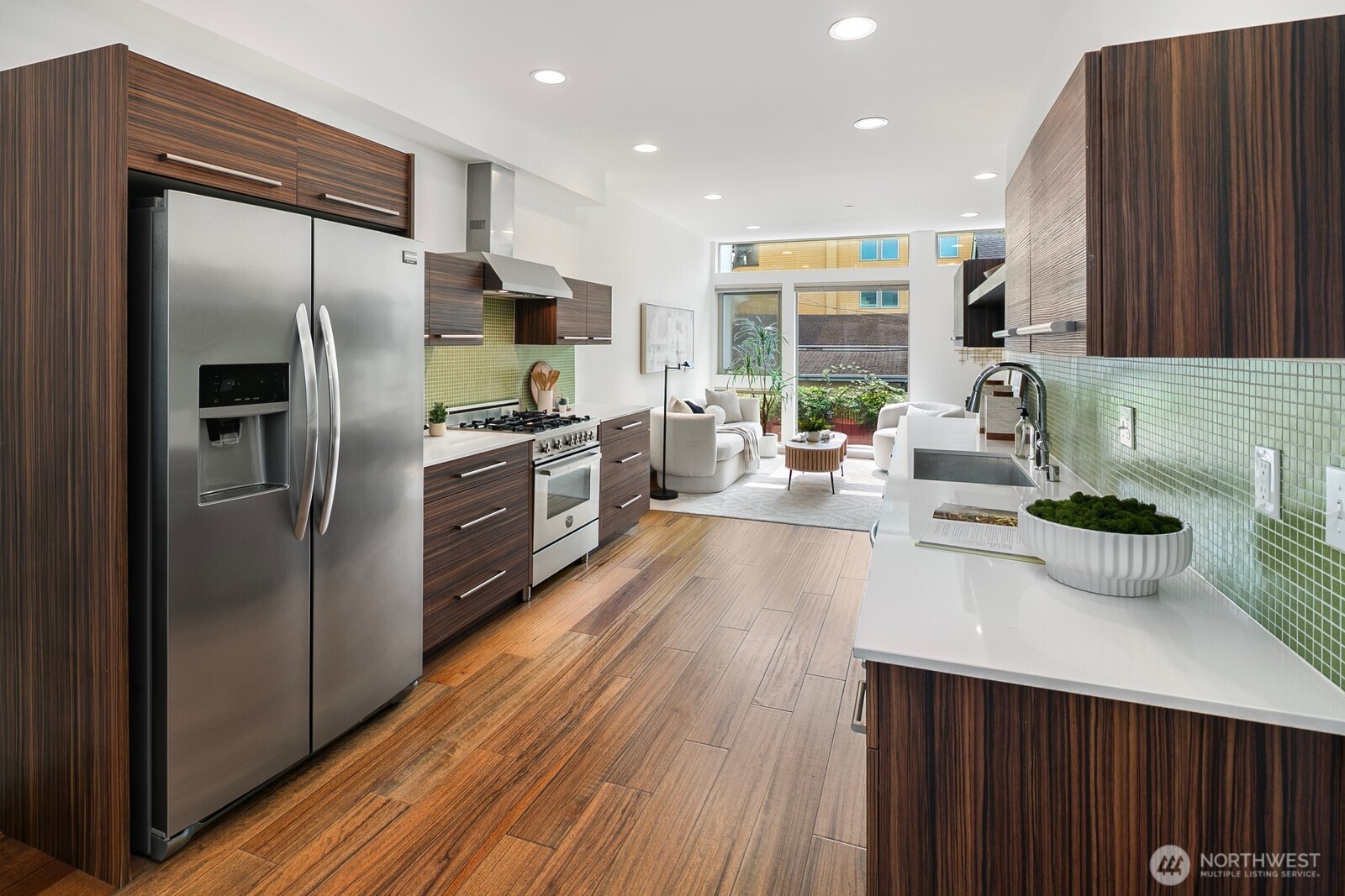 2005 East Denny Way, Unit B Seattle, WA 98122 - Photo 7 of 30