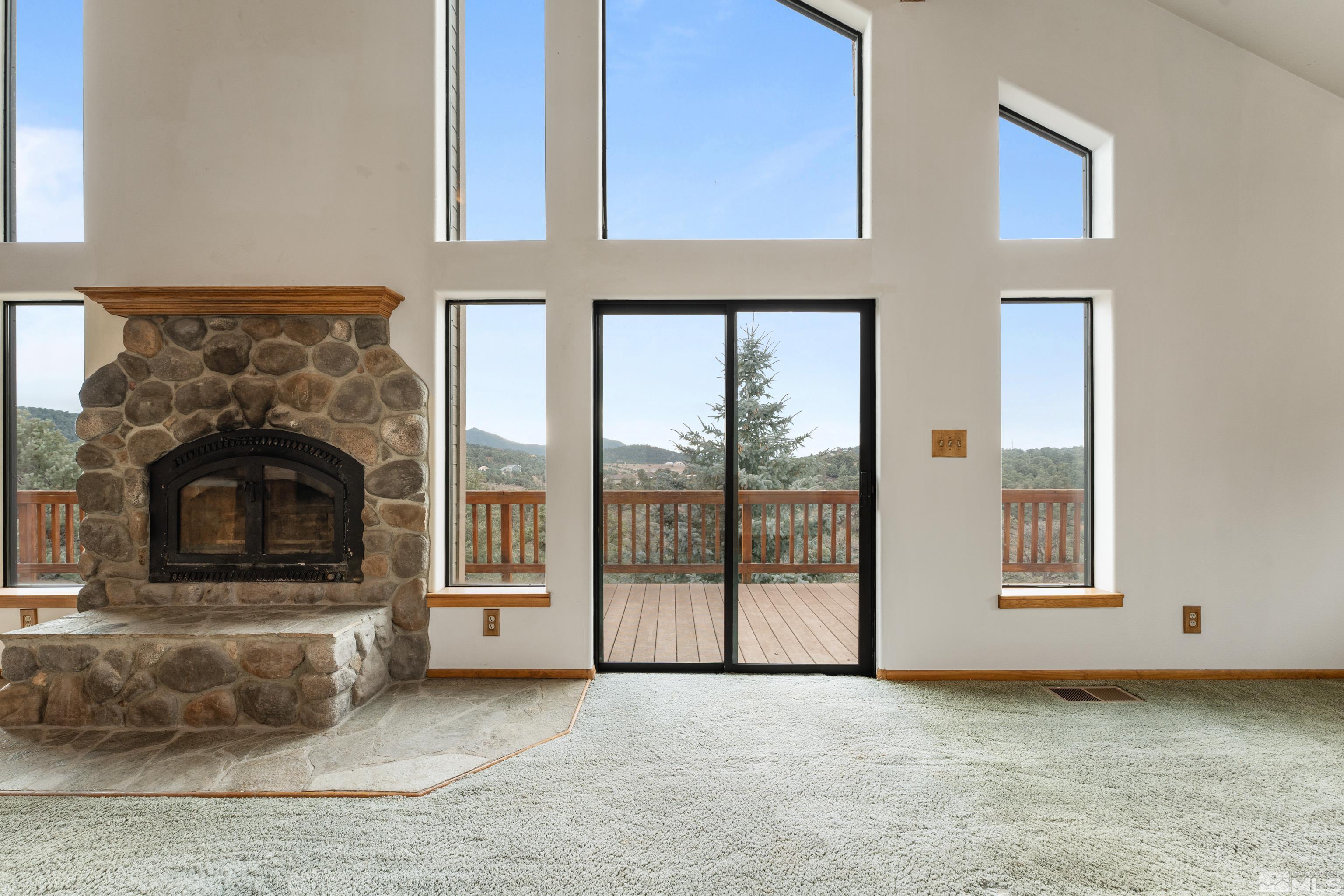 21315 Saddleback Road Reno, NV 89521 - Photo 3 of 40 Photo 3