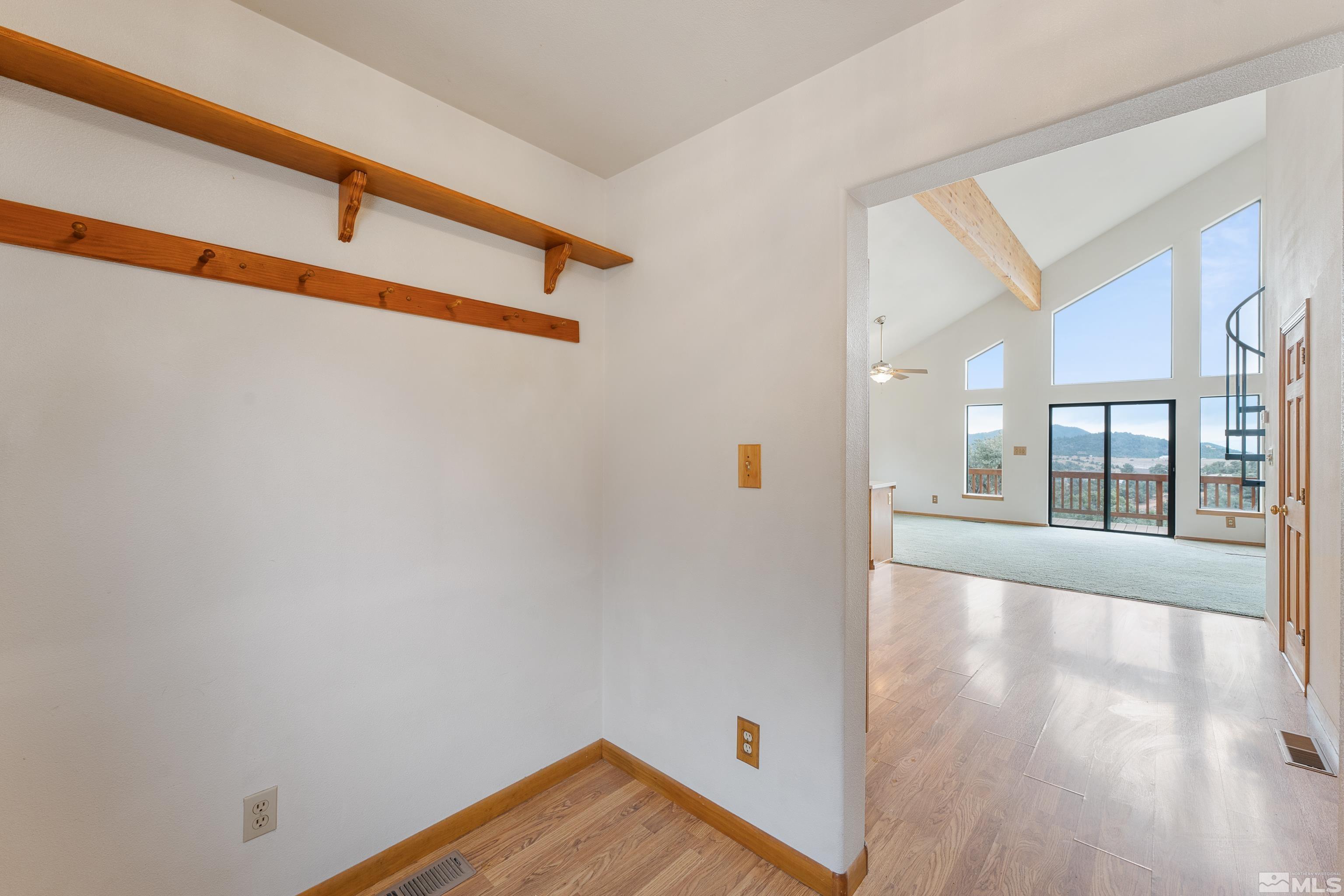 21315 Saddleback Road Reno, NV 89521 - Photo 6 of 40 Photo 6