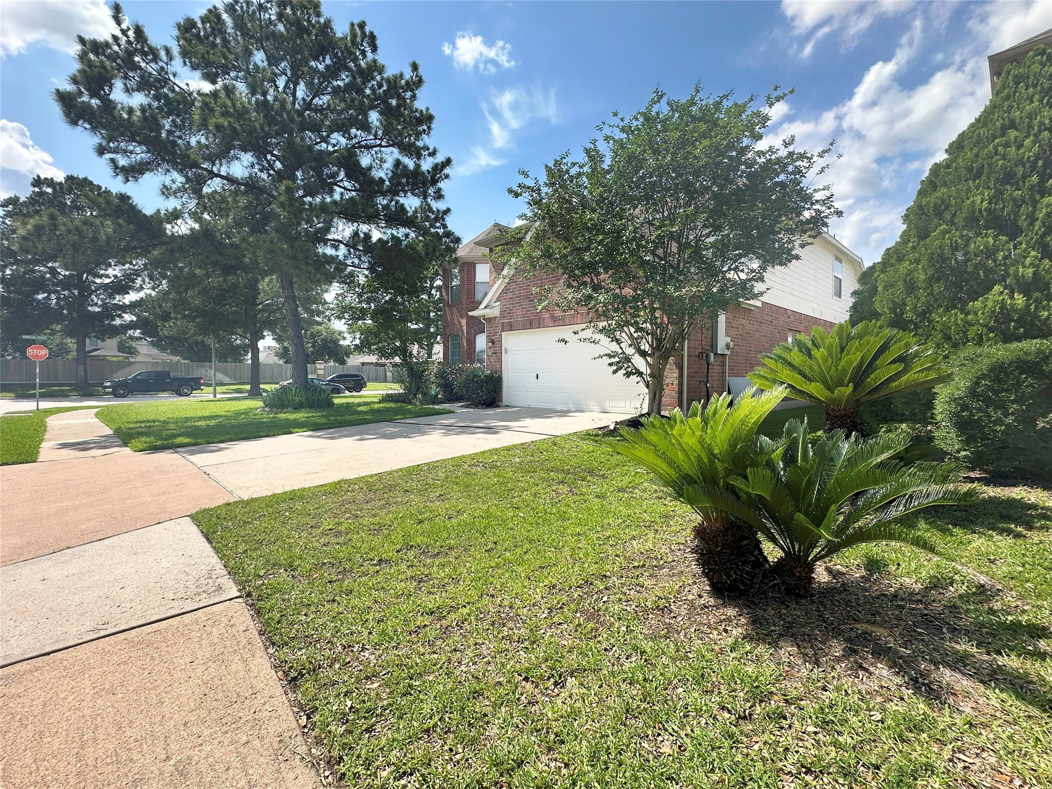 12114 Saybrook Point Lane Tomball, TX 77375 - Photo 3 of 46