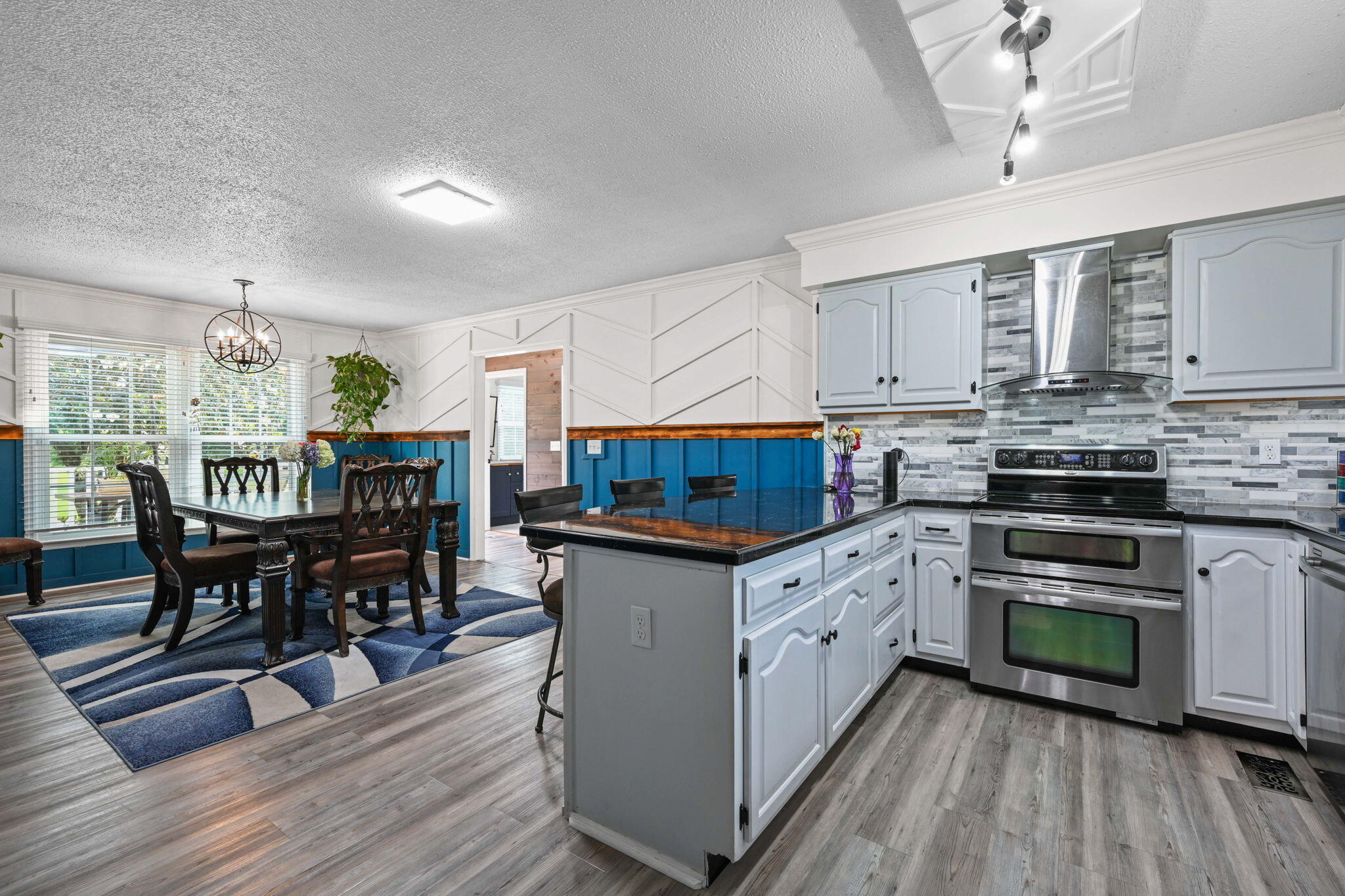 410 Valleybrook Road Hixson, TN 37343 - Photo 7 of 42 21-web-or-mls-DSC_3928