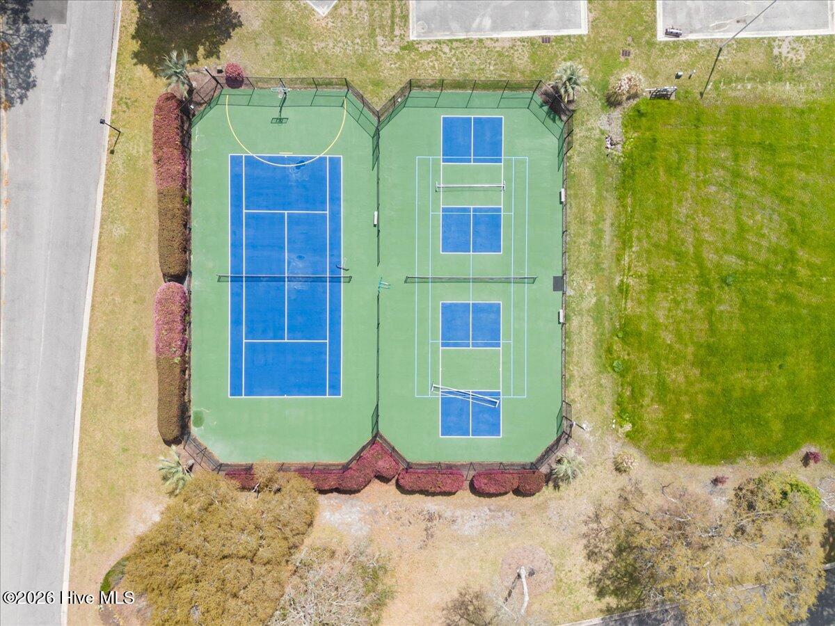 1930 Stone Ballast Way Southwest Ocean Isle Beach, NC 28469 - Photo 16 of 18 Brick Landing Amenities