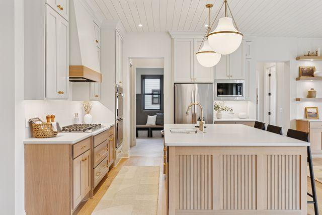 9511 Eagle Ridge Road Chanhassen, MN 55317 - Photo 17 of 62