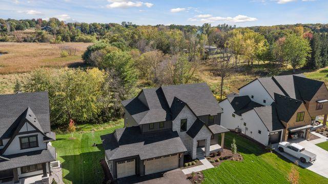 9511 Eagle Ridge Road Chanhassen, MN 55317 - Photo 3 of 62