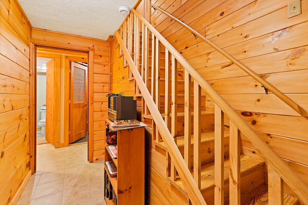 49 Cozy Cove Road Livermore, ME 04253 - Photo 32 of 45 32_BP5A7270_DxO_mls
