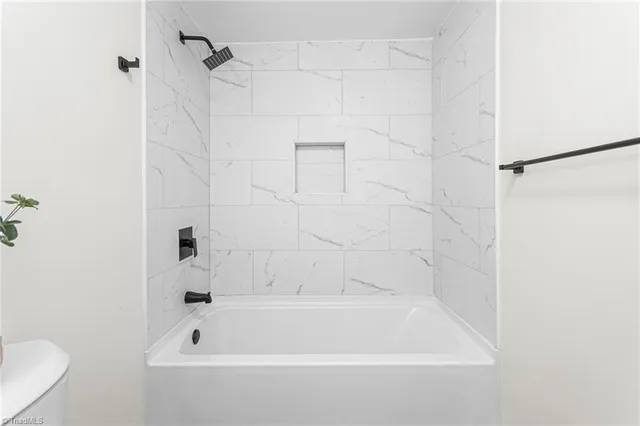 $179,999 | 617 Taylor Street, Eden, NC 27288