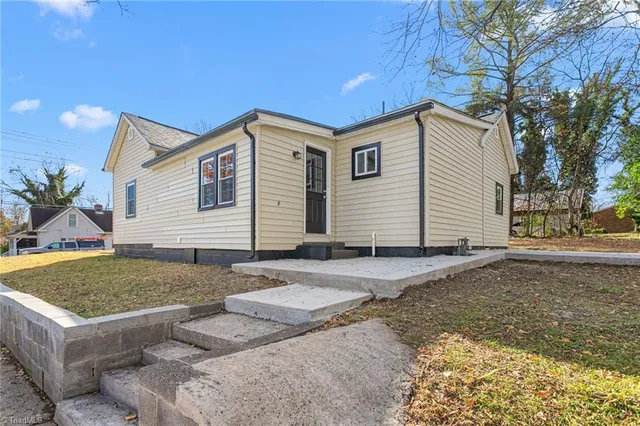 $179,999 | 617 Taylor Street, Eden, NC 27288