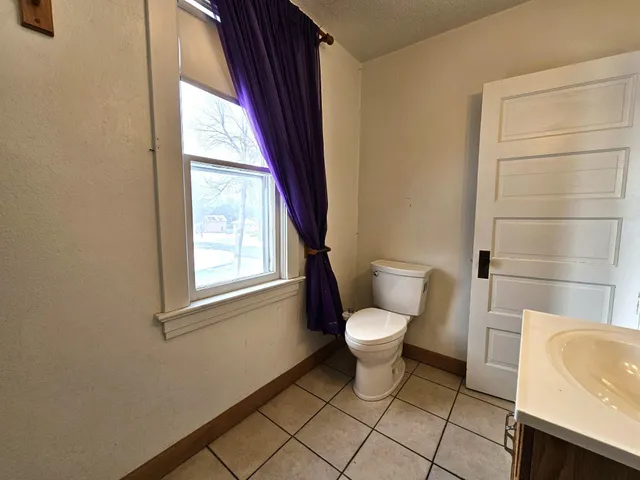 $243,777 | 702 East Adolphus Avenue, Fergus Falls, MN 56537