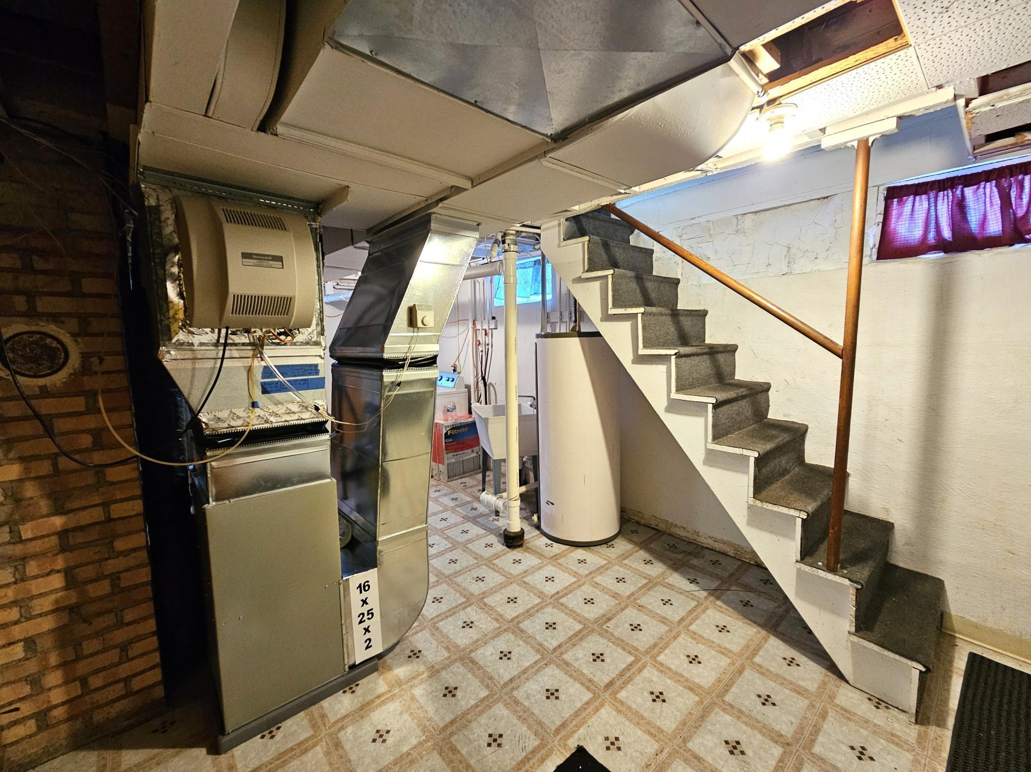 702 East Adolphus Avenue Fergus Falls, MN 56537 - Photo 31 of 59